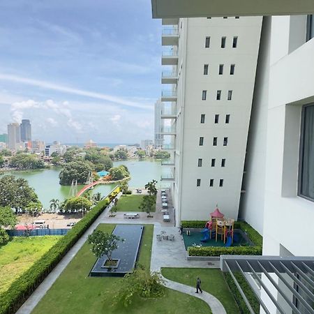 Apartmán Altair Colombo - View, Location, Ultra Luxury! Exteriér fotografie